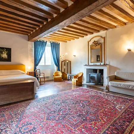 Bed & Breakfast Seigneurie De Baulne-en-Brie